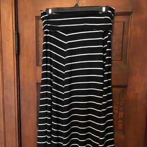 GAP Skirts - Gap jersey knit maxi skirt GAP Skirts - Gap jersey knit maxi skirt